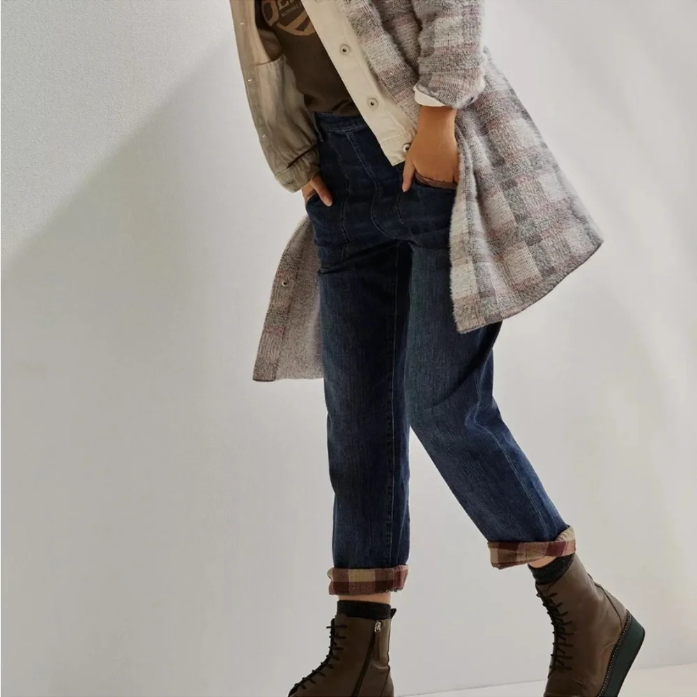 NWOT Anthropologie Pilcro Hi-Rise Plaid Trimmed Cropped Boyfriend Jeans - Picture 3 of 14